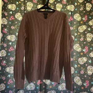 Men’s sz L, light gray Izod ribbed V-neck sweater